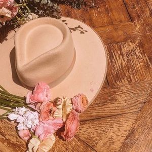 Lack of Color Ivory Rancher Hat